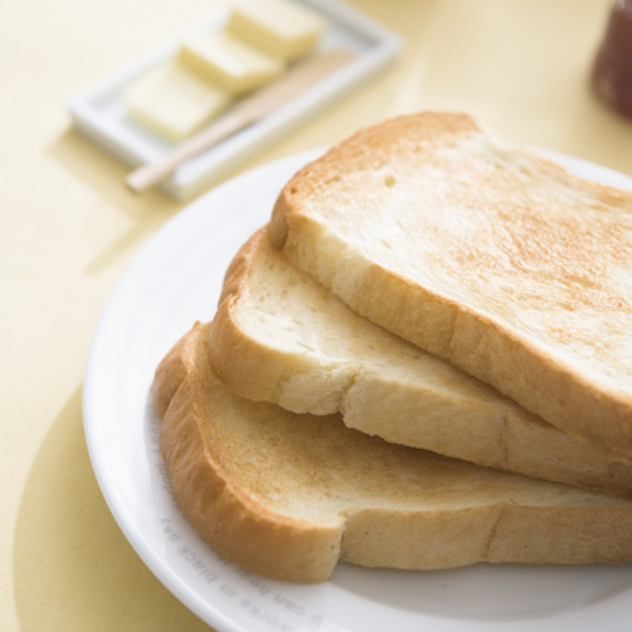 ホームベーカリーでおいしい食パンの基本レシピ