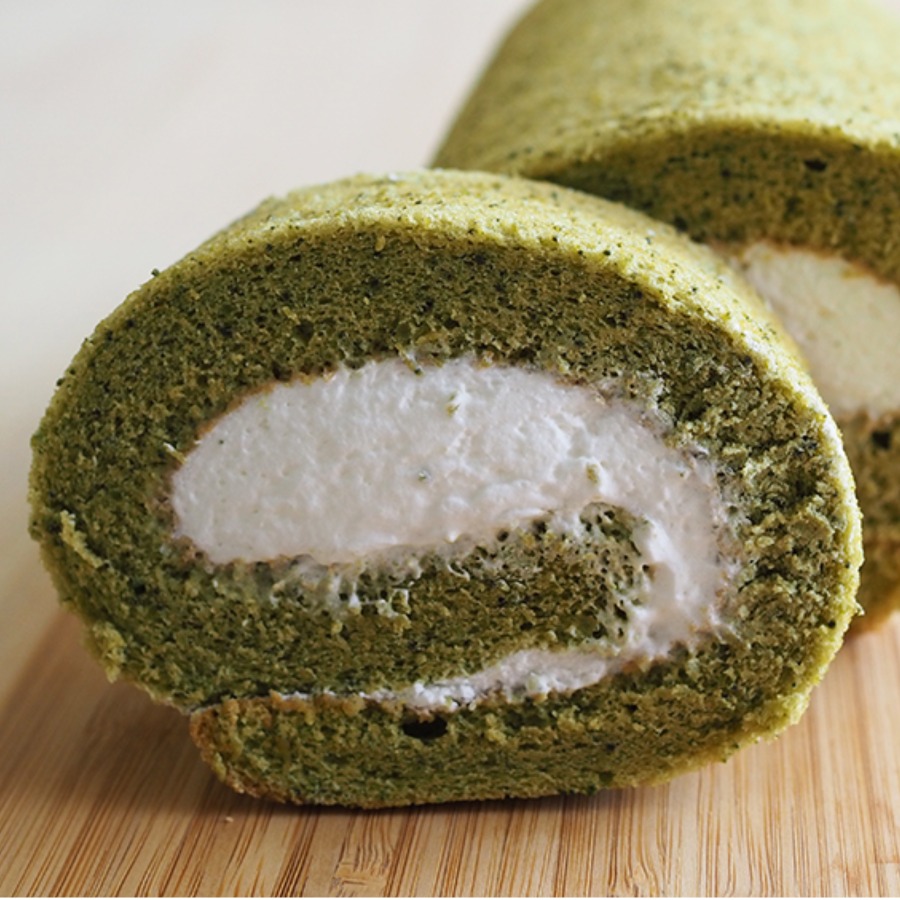 ロールケーキ「抹茶」